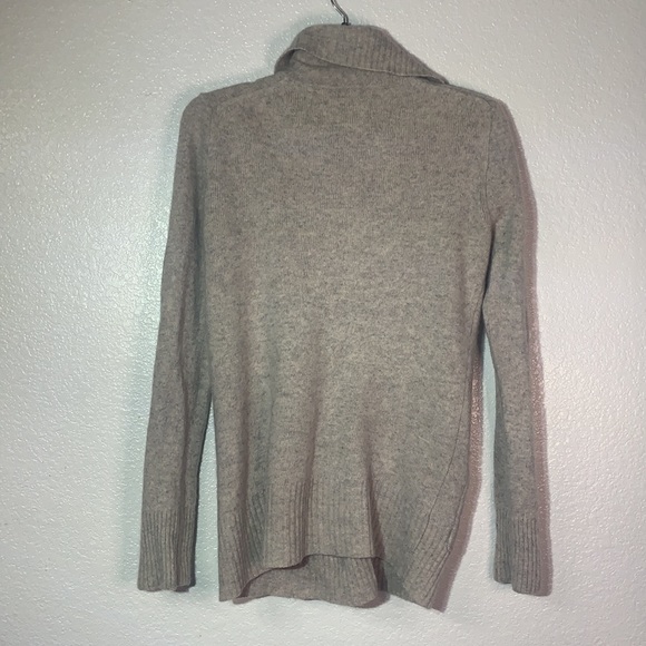 J.Crew Button Down Wool Cardigan Size Medium SKU: 5GOM-5 - Picture 3 of 6